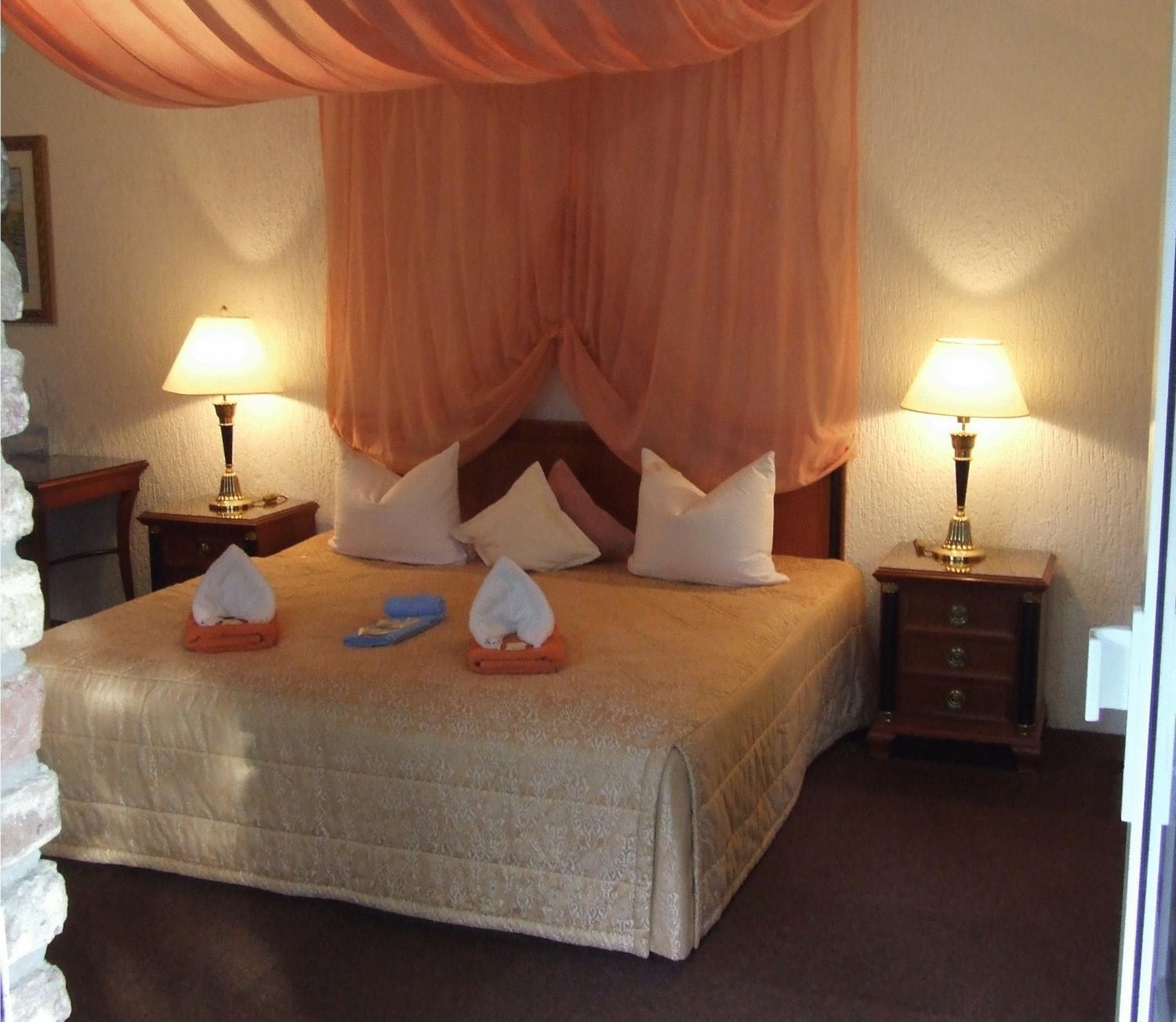 Hotel-Restaurant Orsoyer Hof Райнберг Екстериор снимка